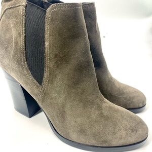 Marc Fisher Saint Suede taupe pull on Chelsea booties 10